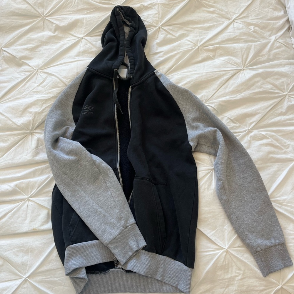 Black and grey umbro sweatshirt